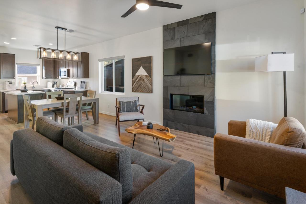 Flg Retreat - Modern Home With Mountain Views Flagstaff Exterior foto